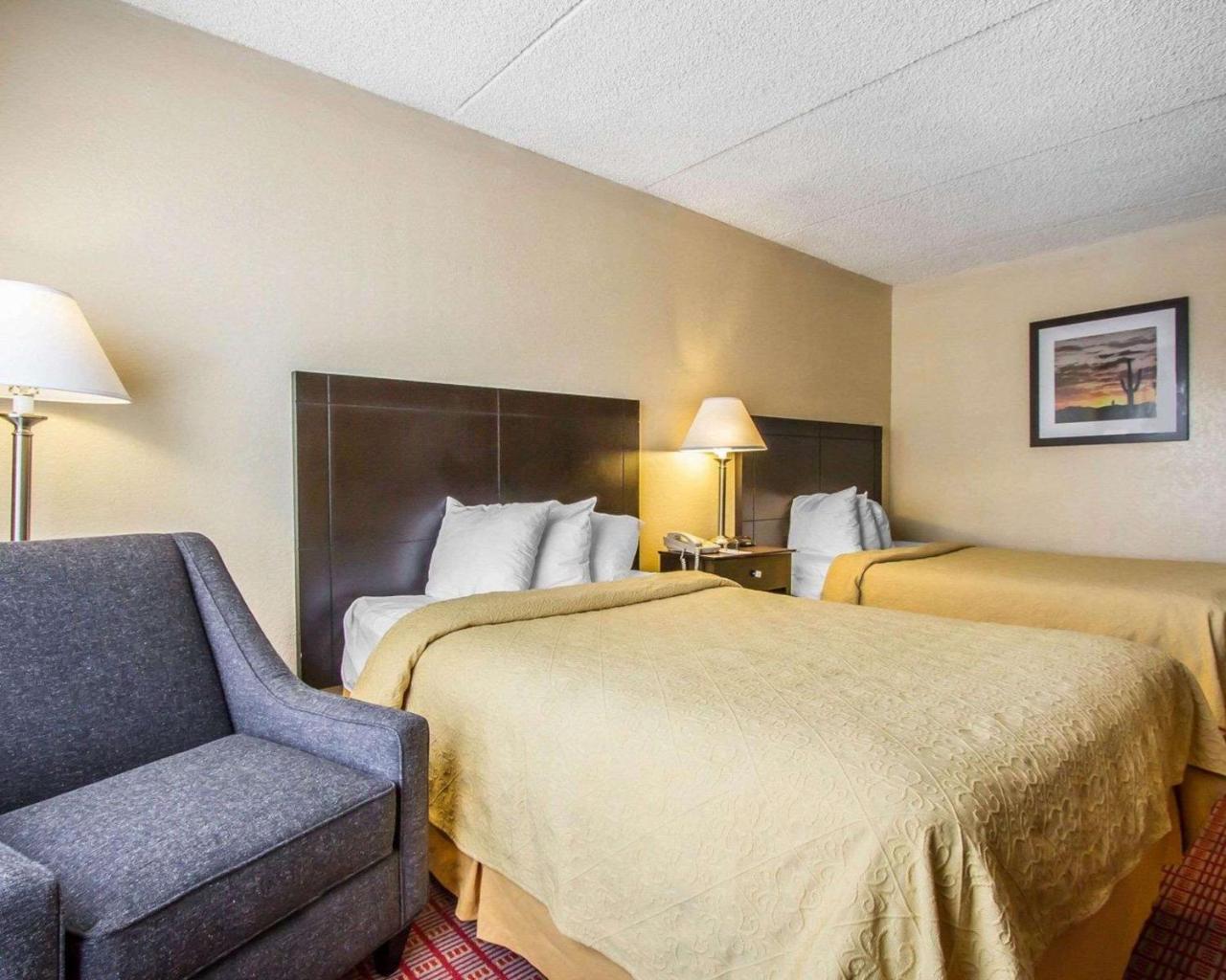 Quality Near Ft Huachuca Hotel